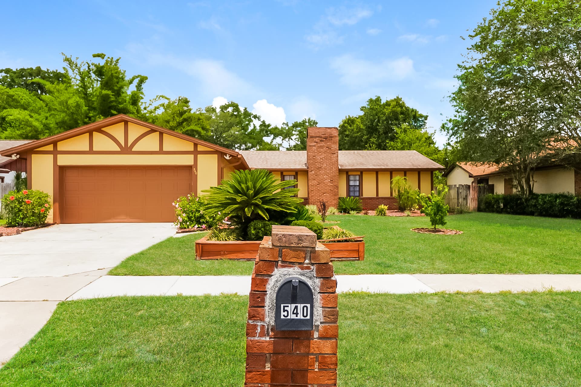 540 Haverlake Circle