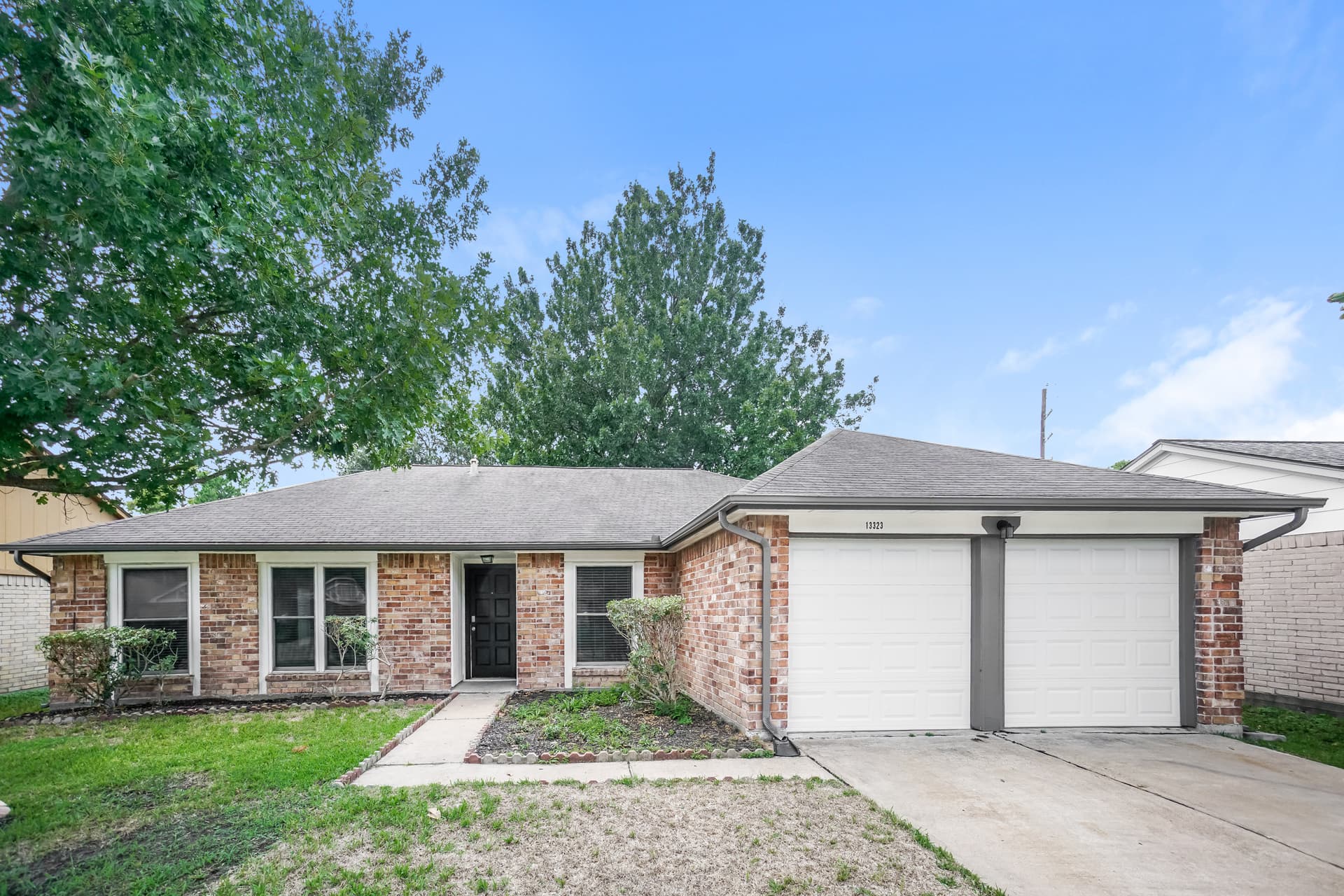 13323 Tara Oak Dr