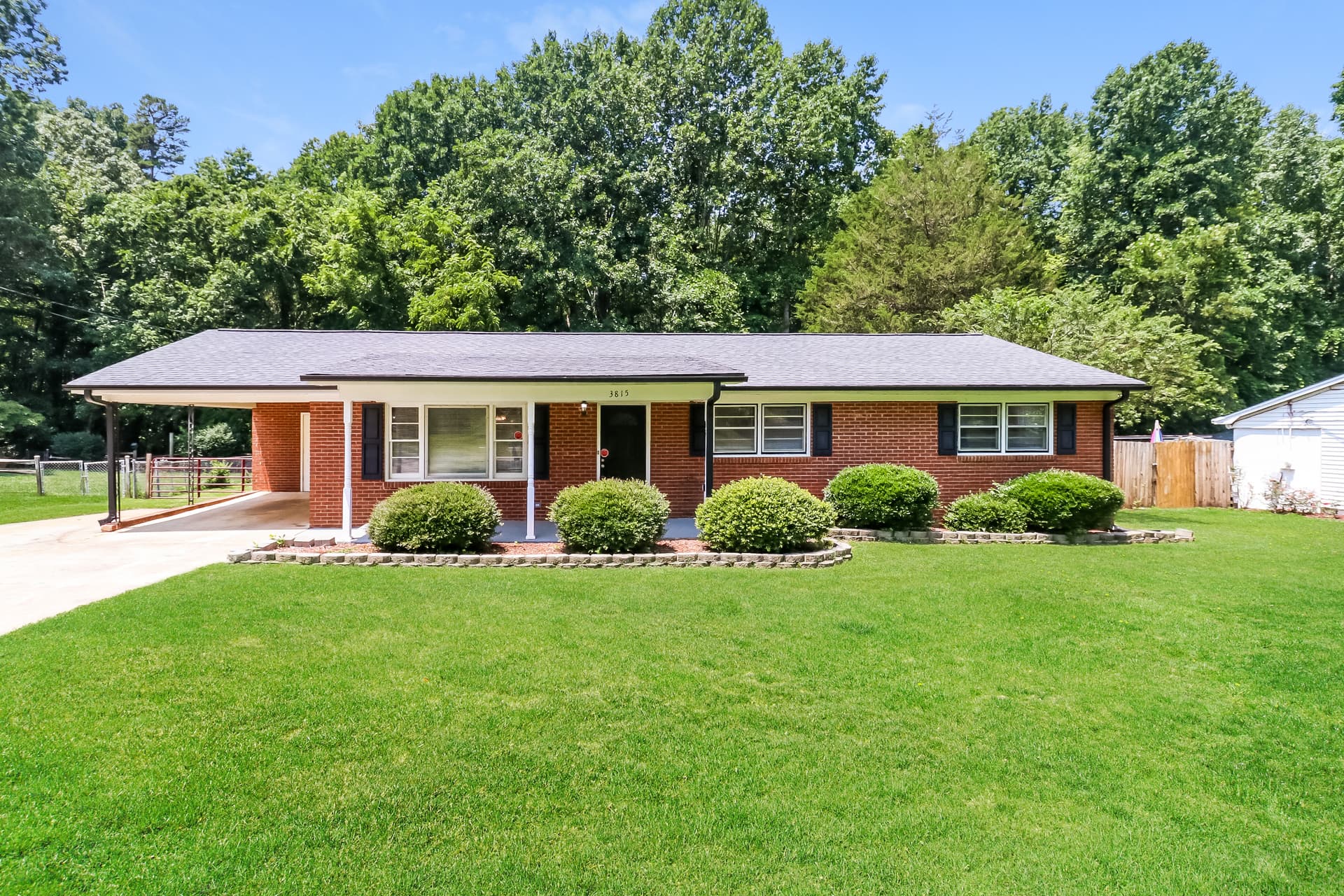 3815 Ferncliff Road