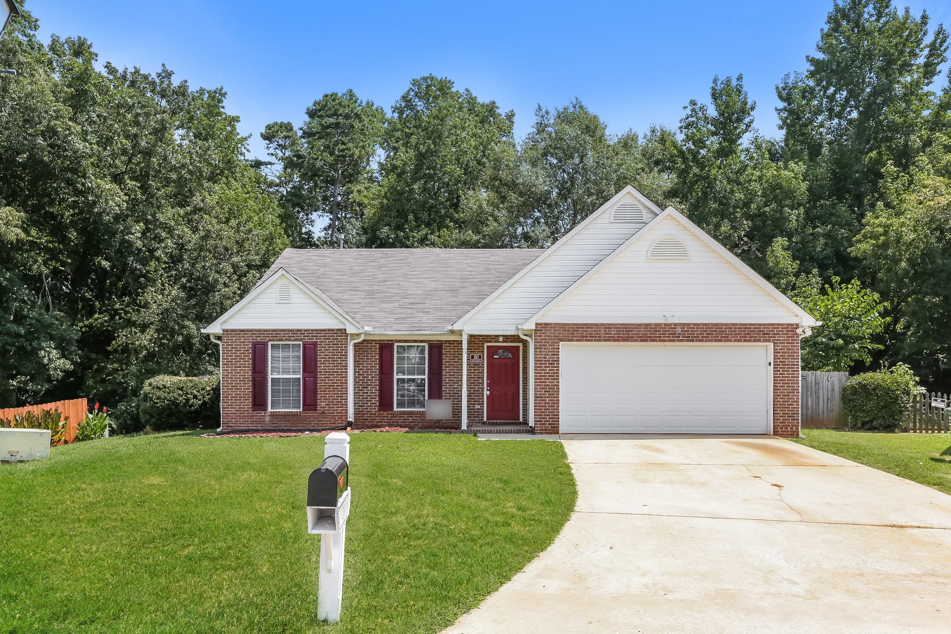 20 Black Oak Court
