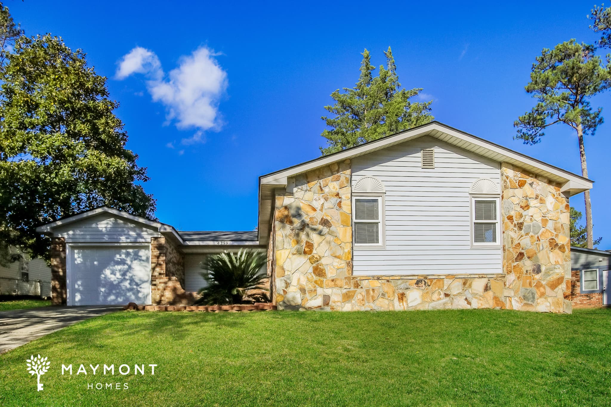 4259 Woodland Drive