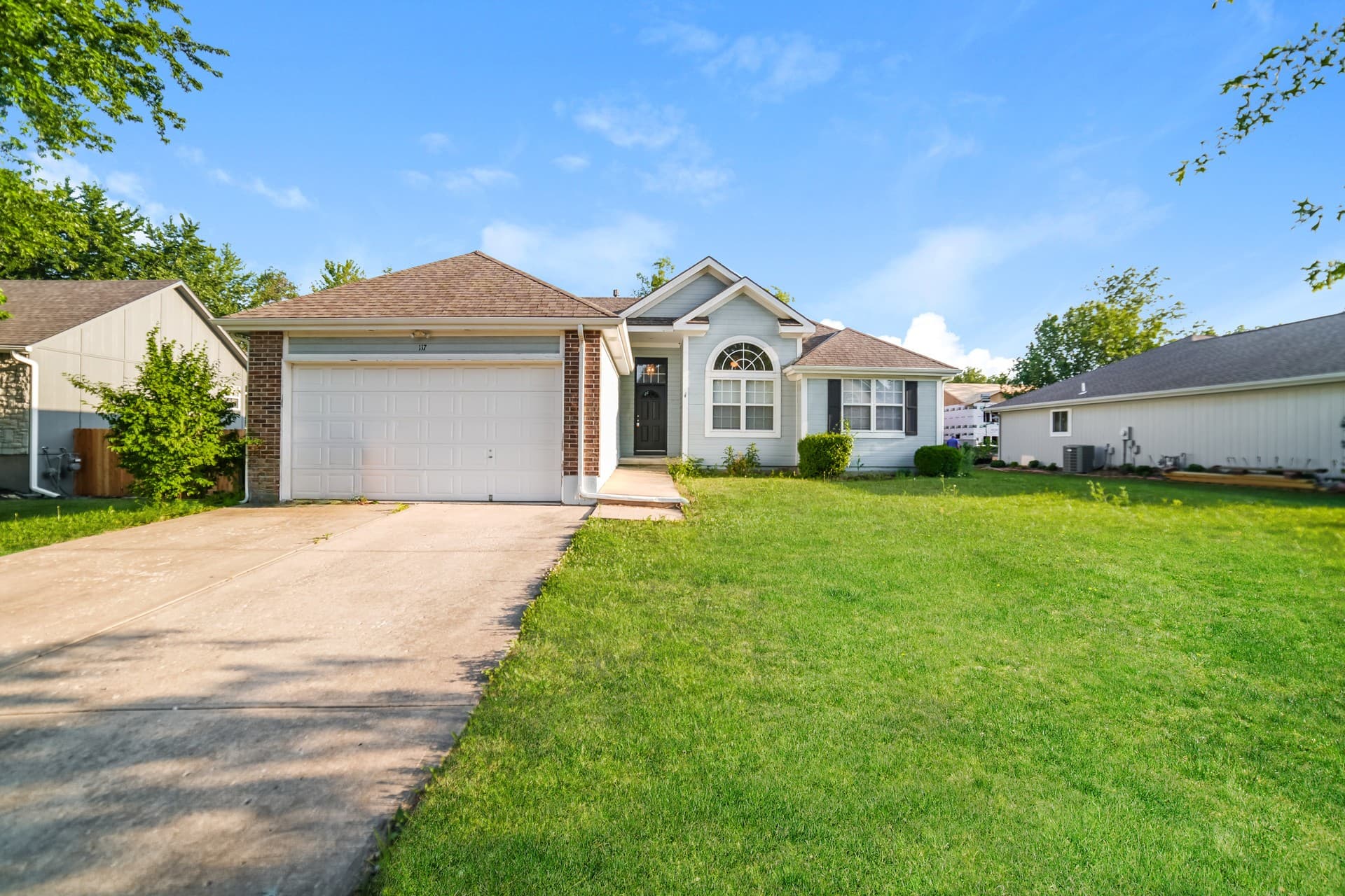 117 E Foxwood Drive