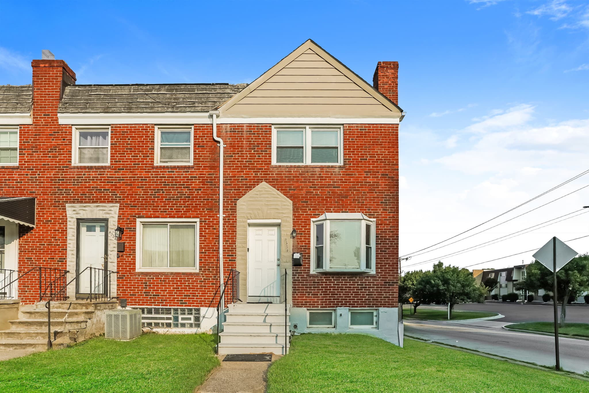 4334 Greenhill Ave