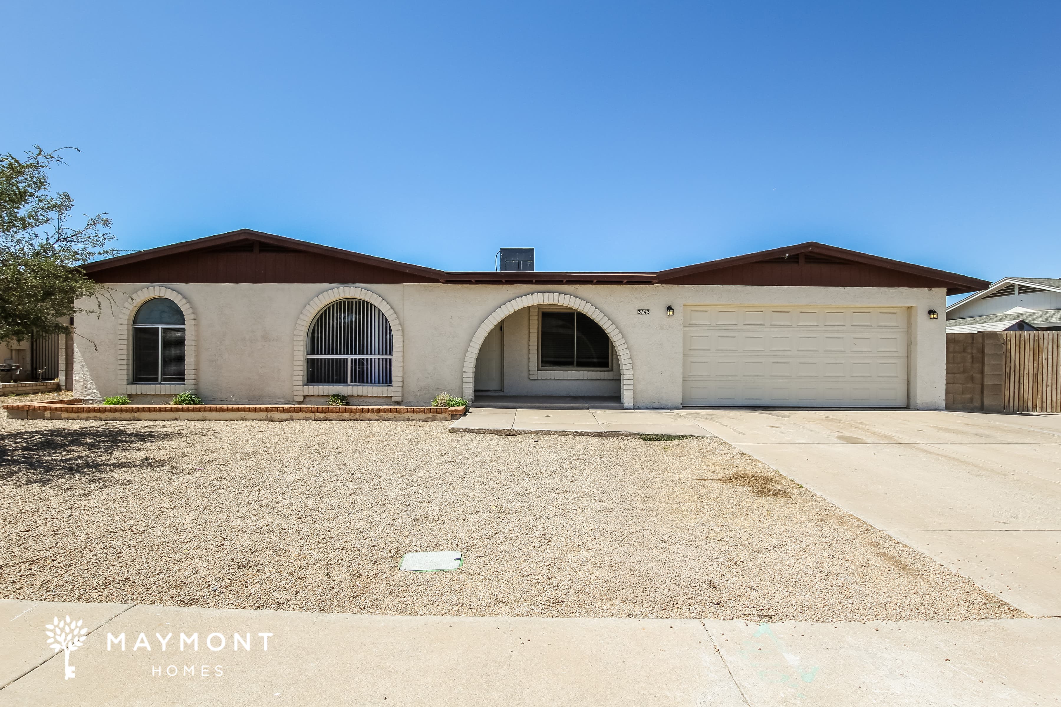 3143 W Julie Dr