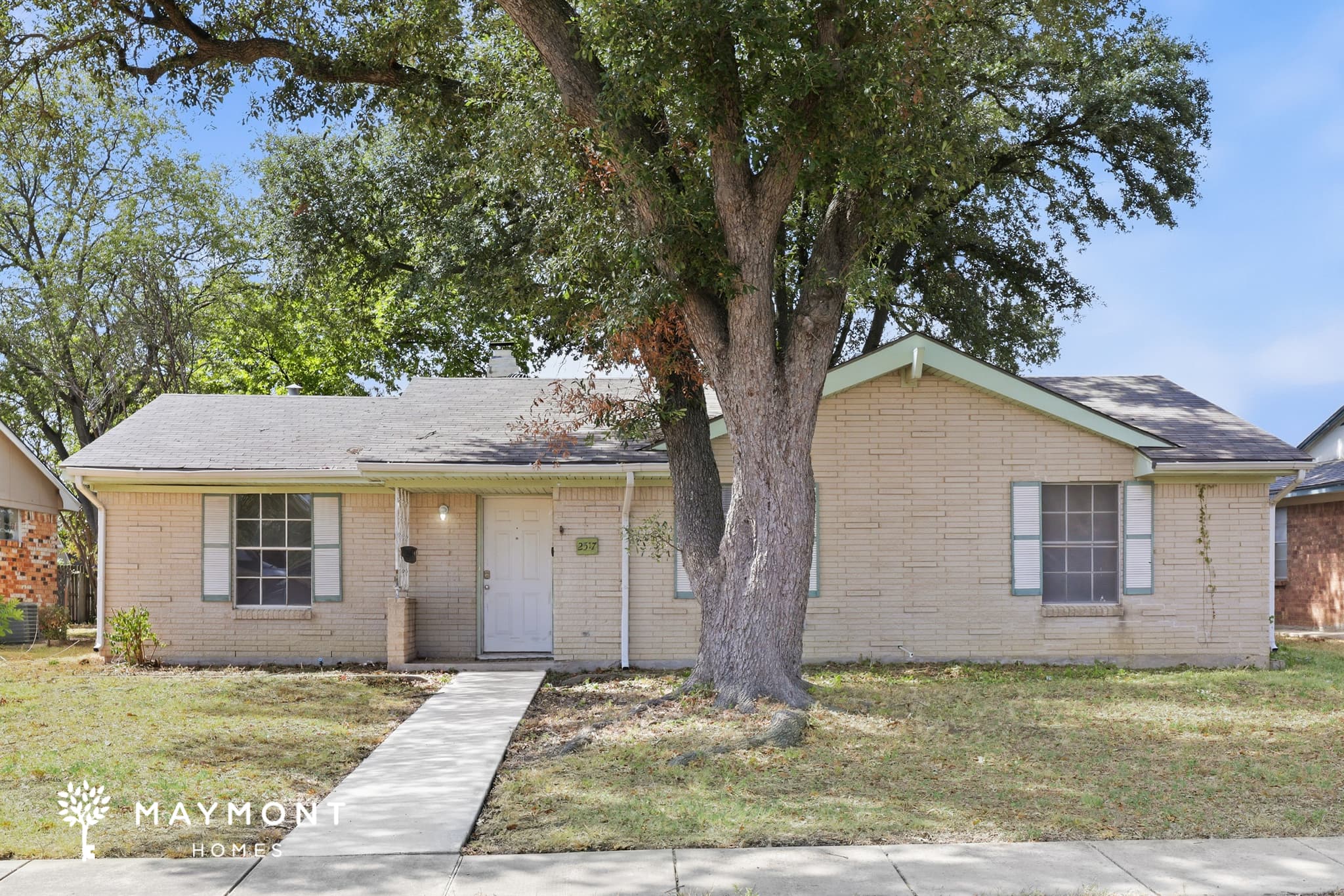 2517 Greenhill Dr