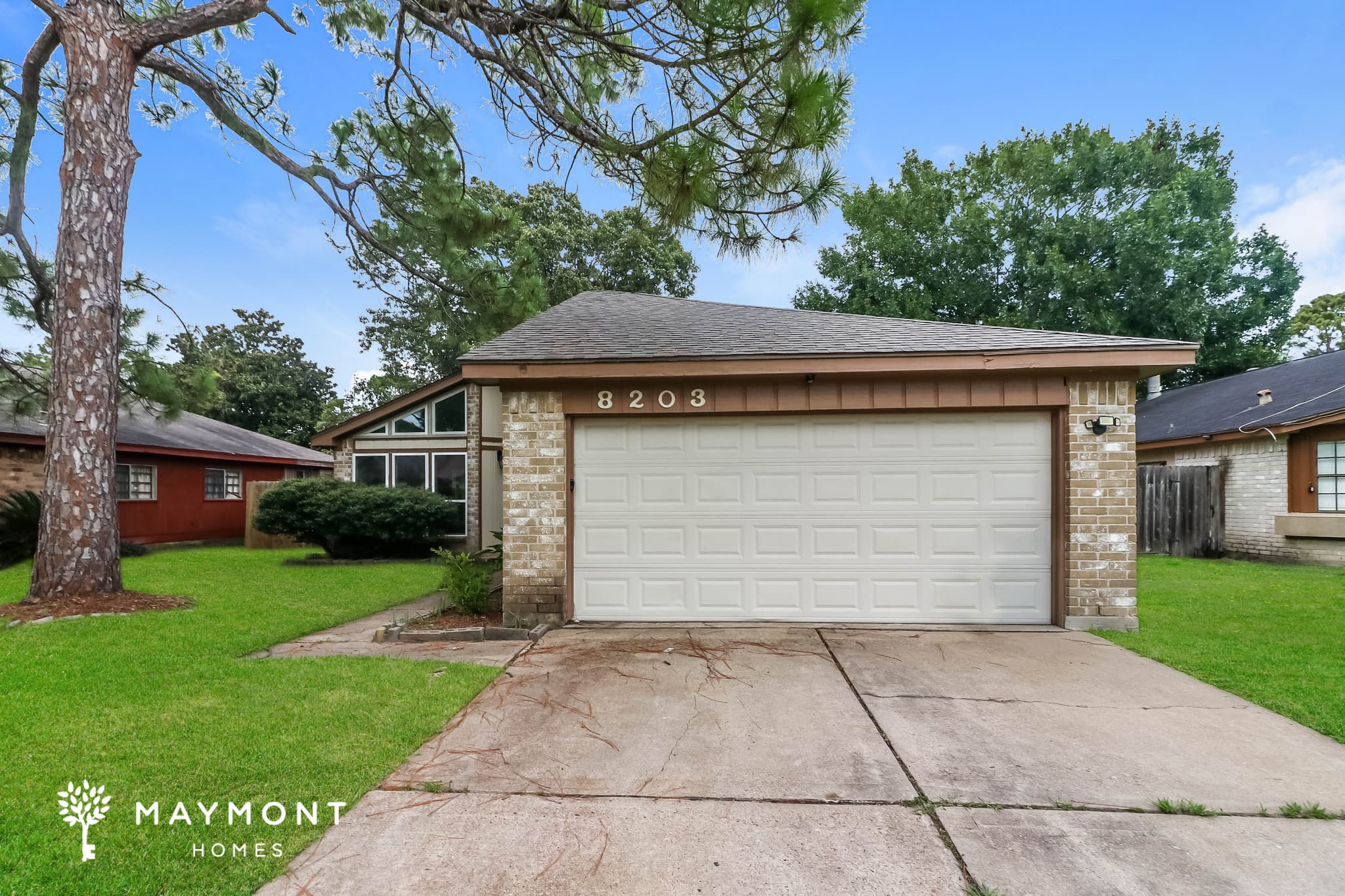 8203 Valeta Dr