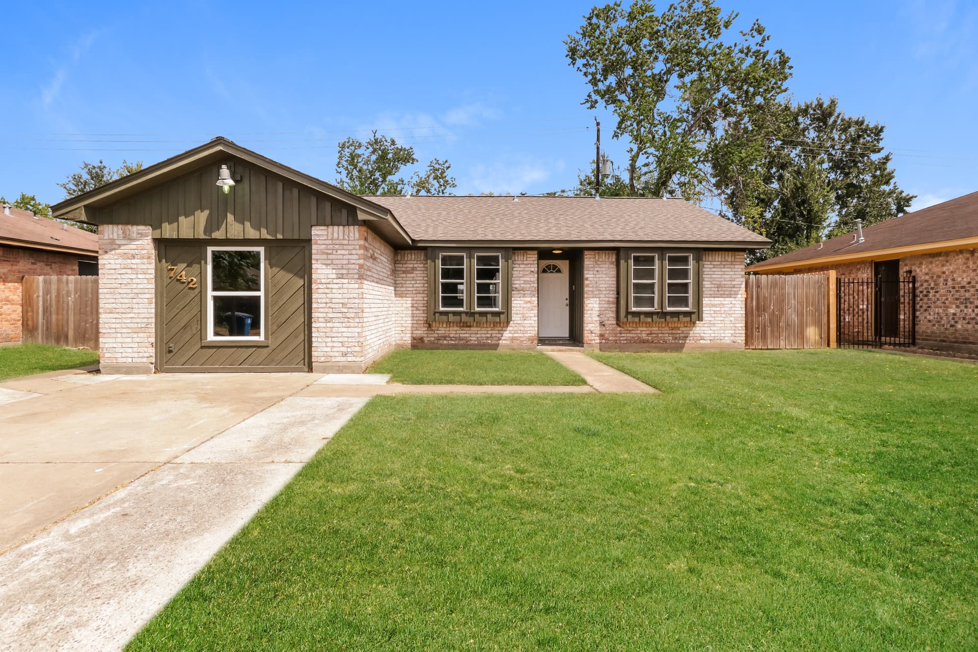 742 Branding Iron Ln