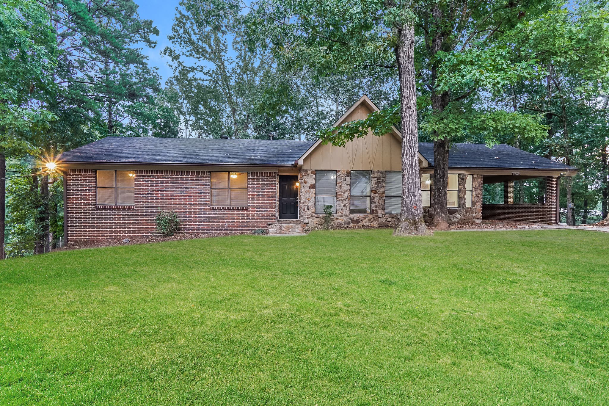 13265 Donna Dr