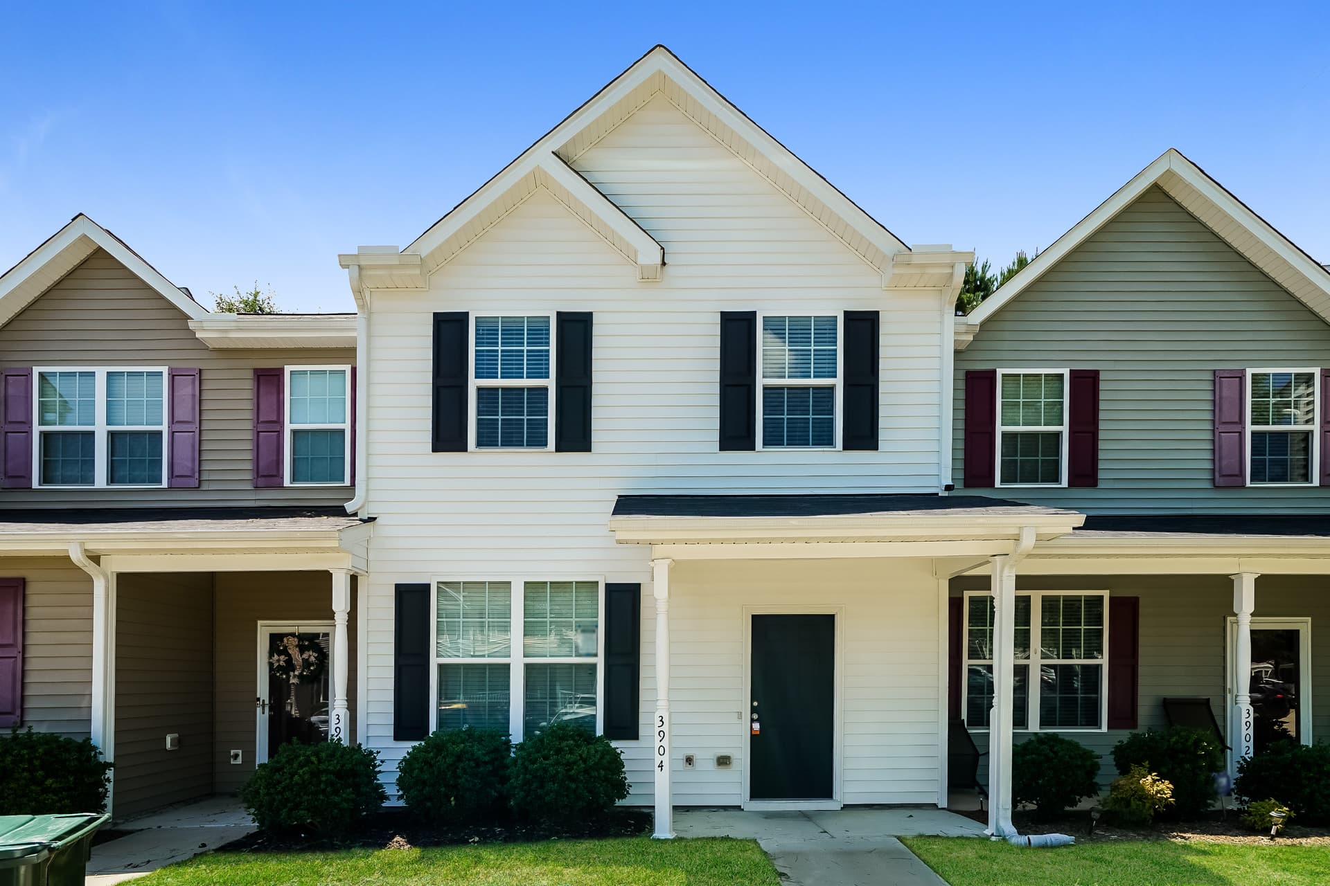 3904 Volkswalk Place