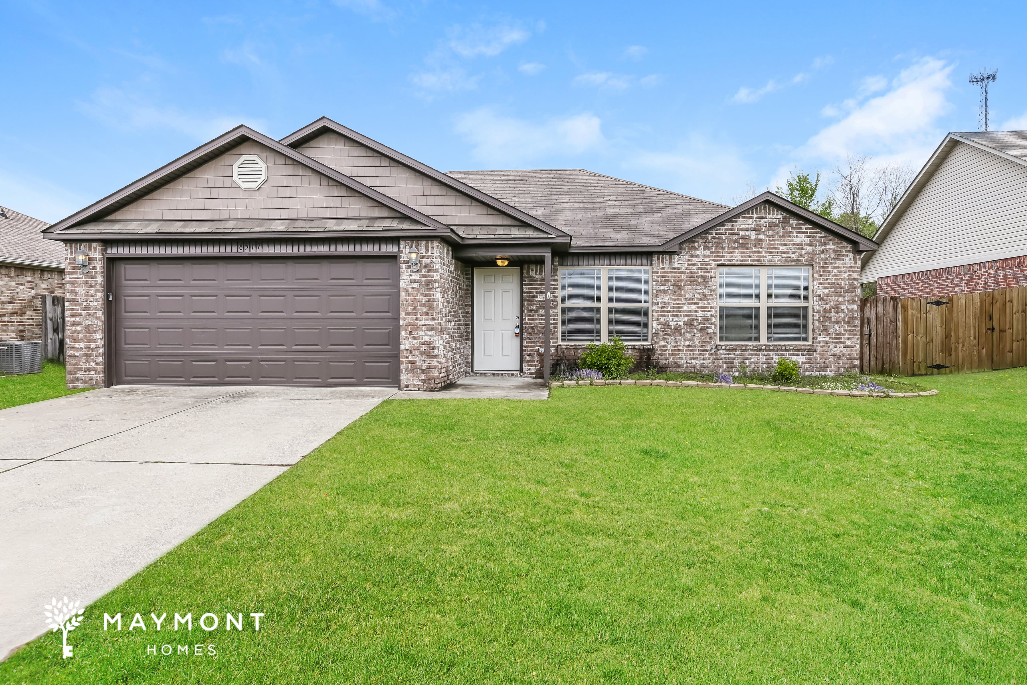6517 White Oak Way