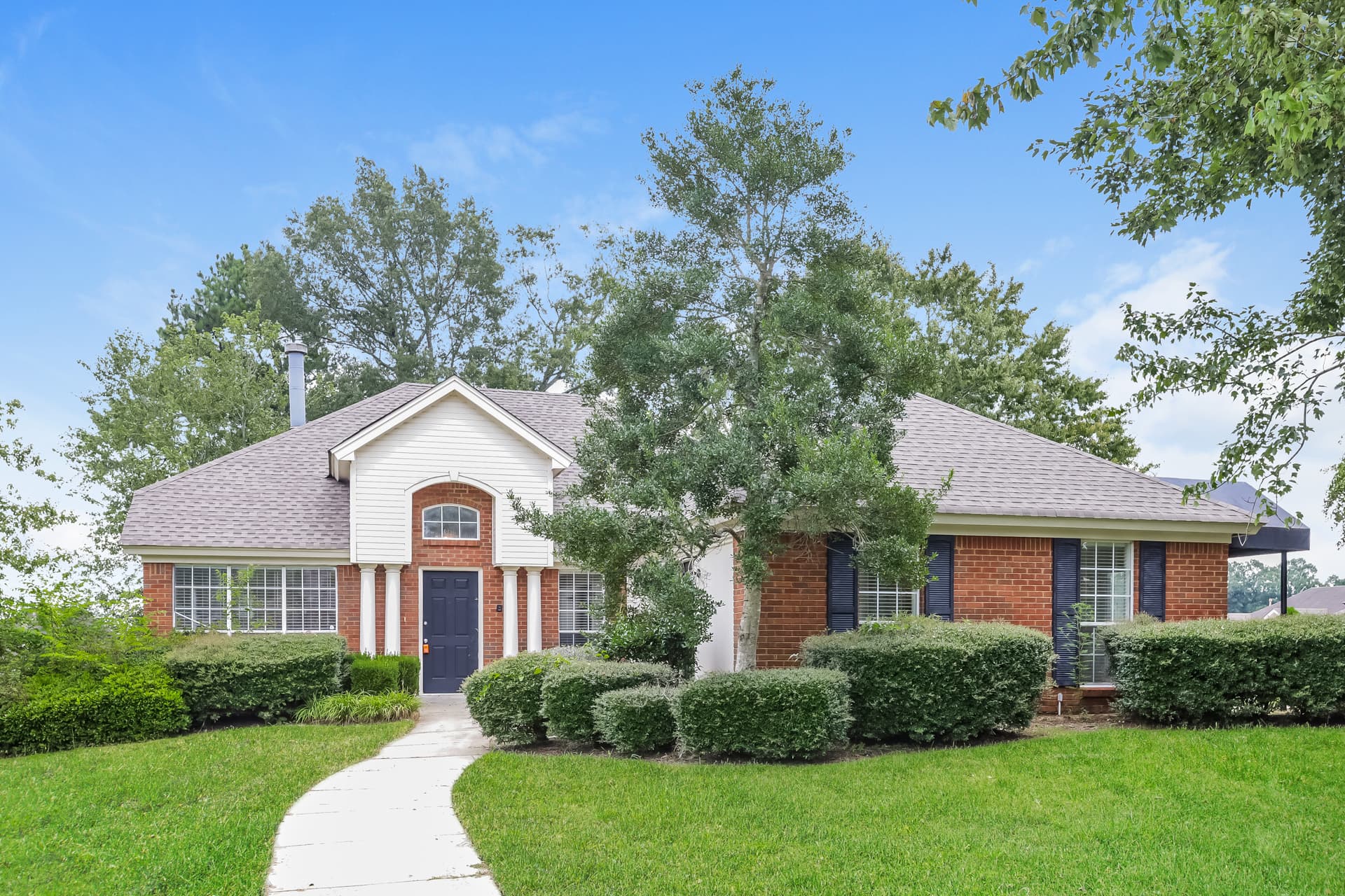 985 Autumn Ridge Road