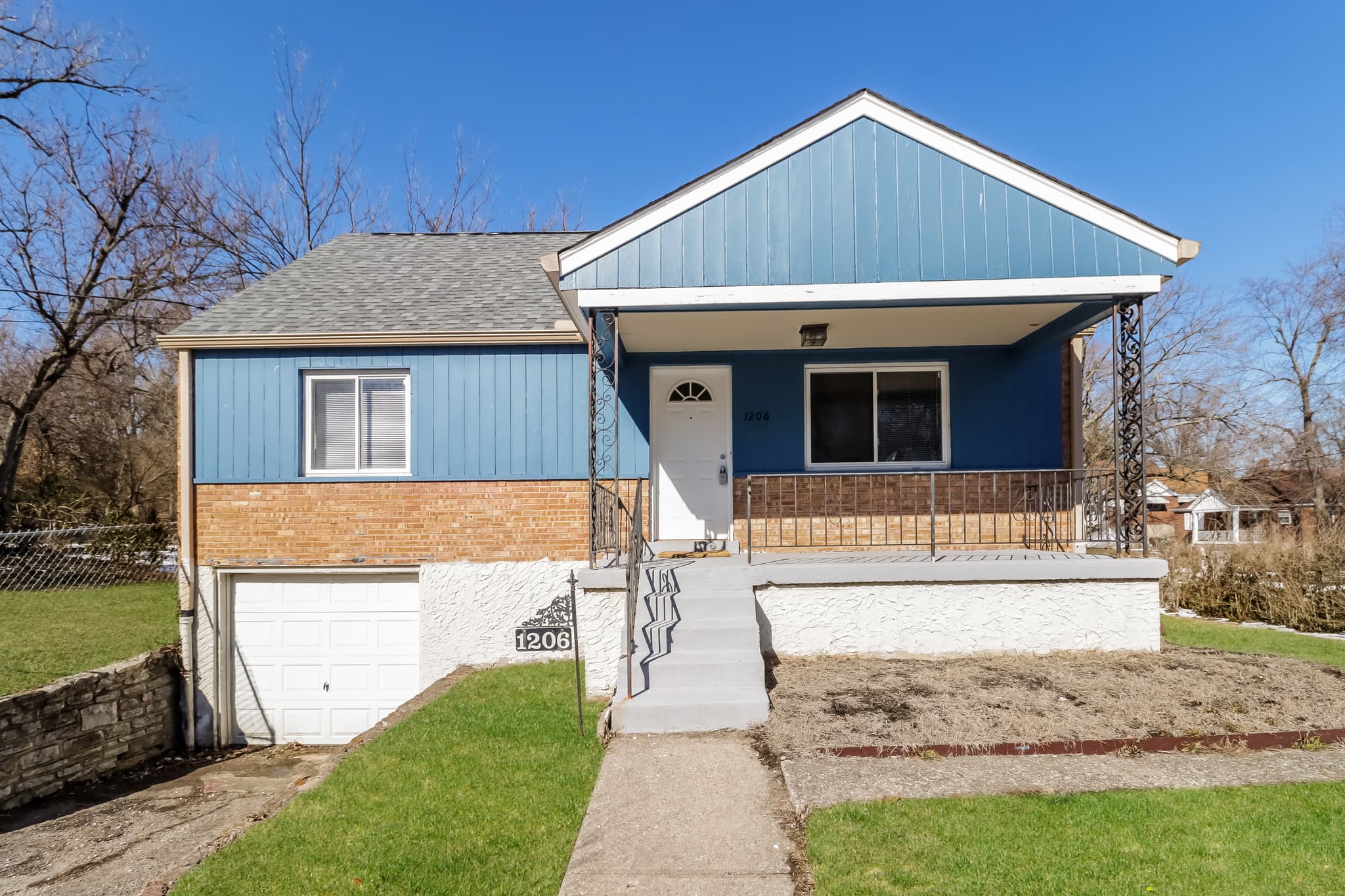 1206 Toluca Ct