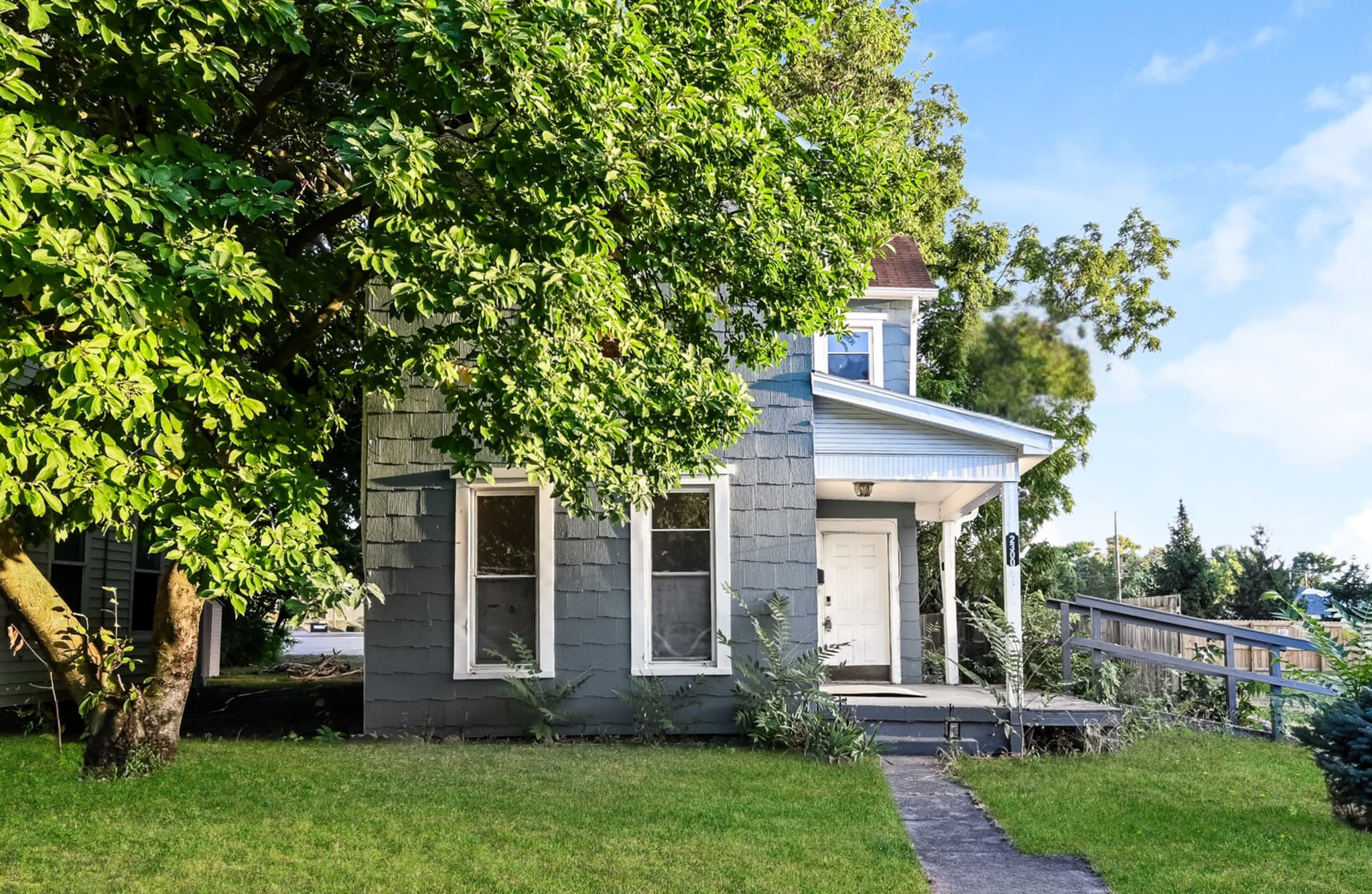 2300 Sherman Ave