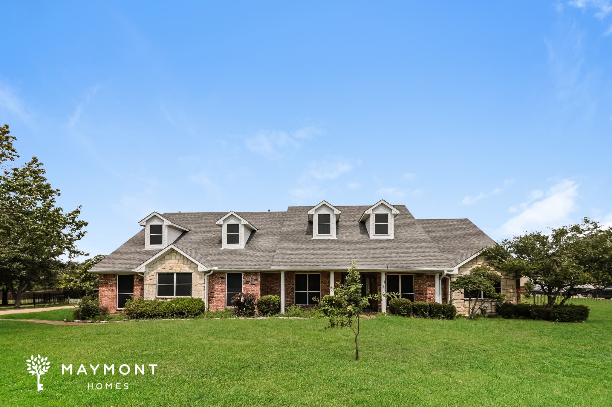 10598 Bradley Circle