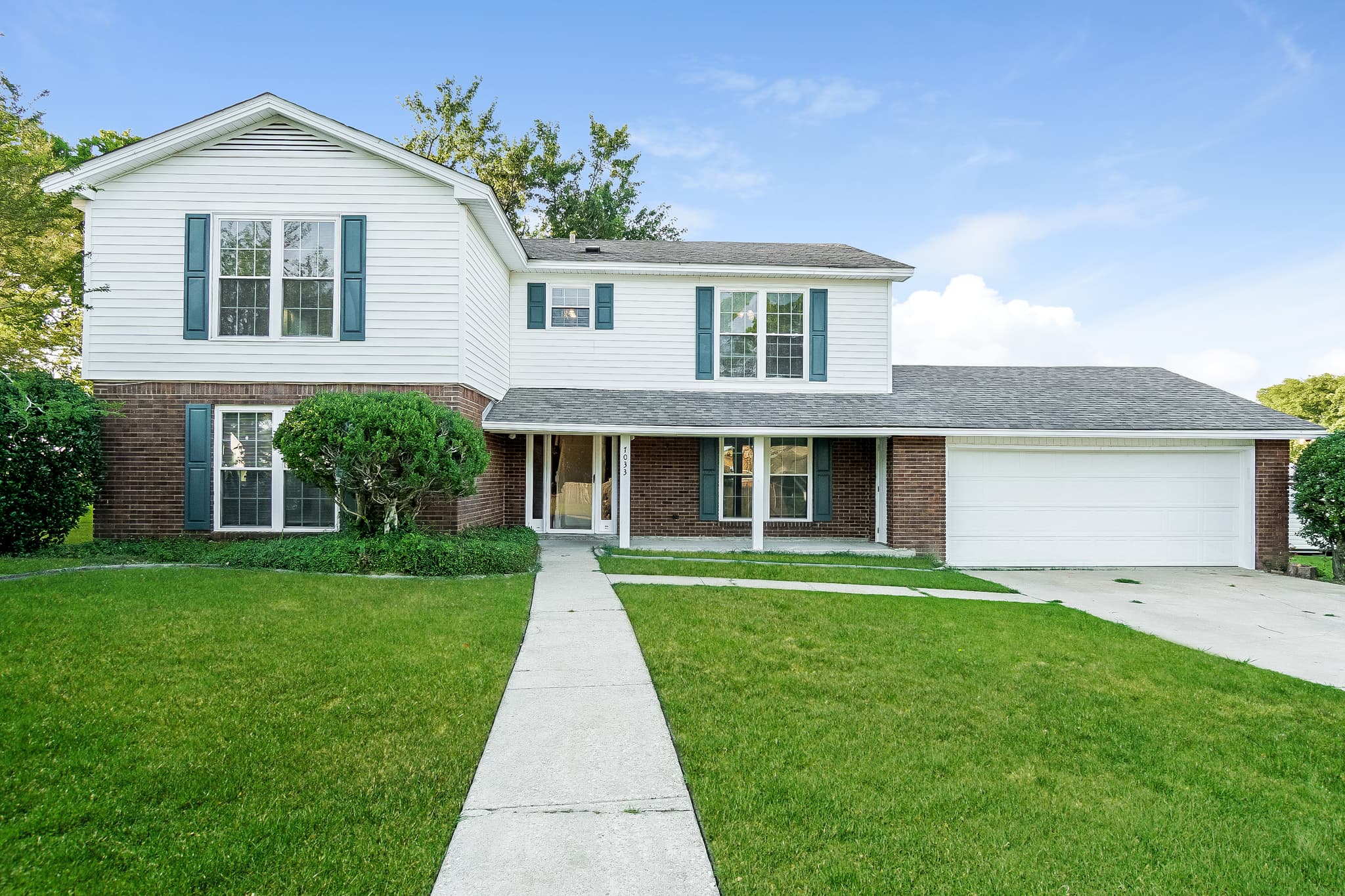 7033 Brassie Bend