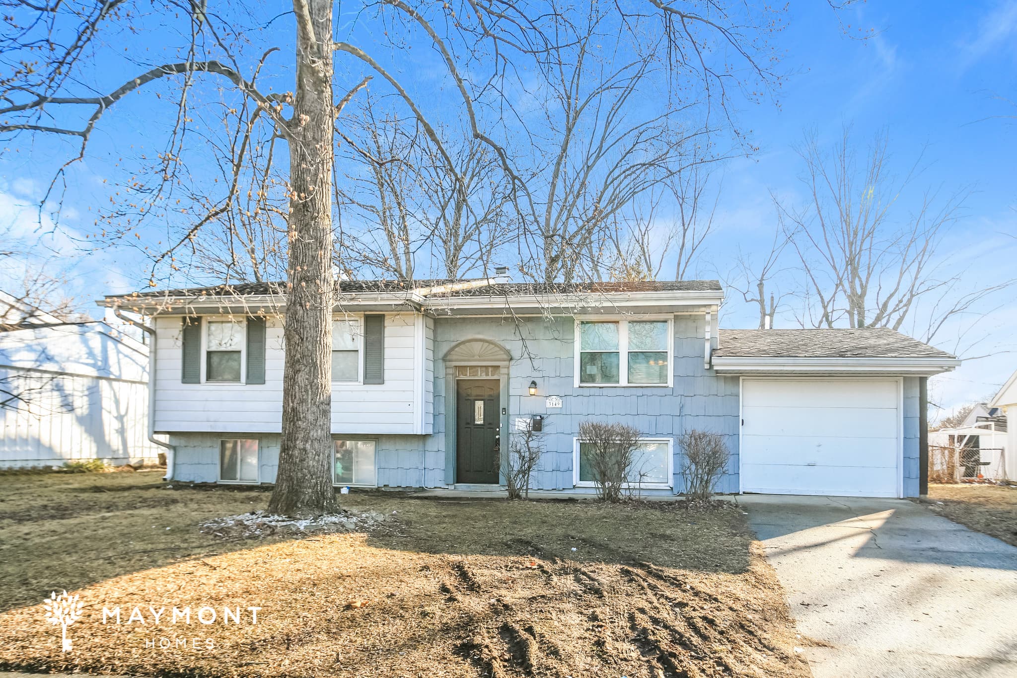 3149 Christopher Ln