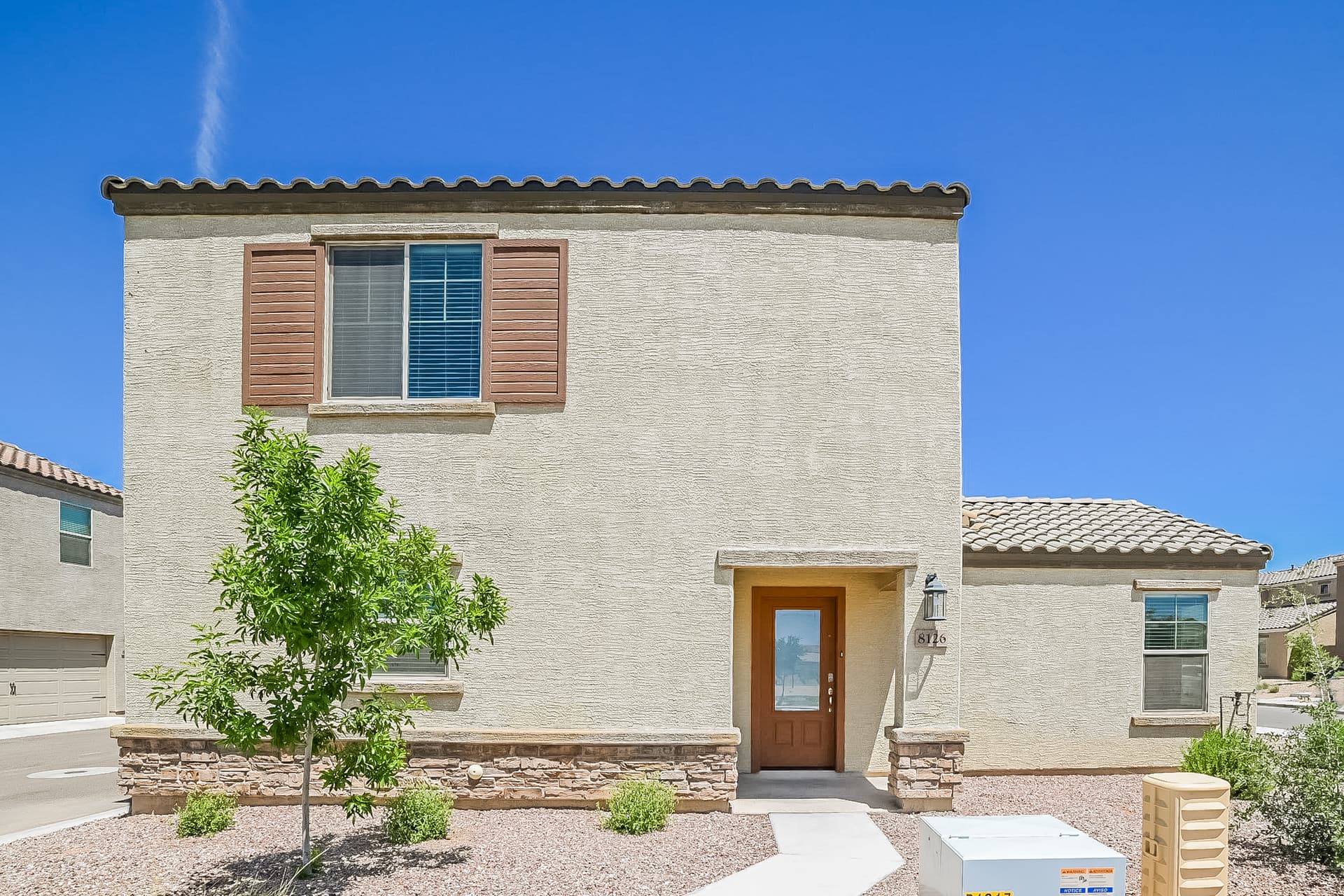 8126 W Agora Ln