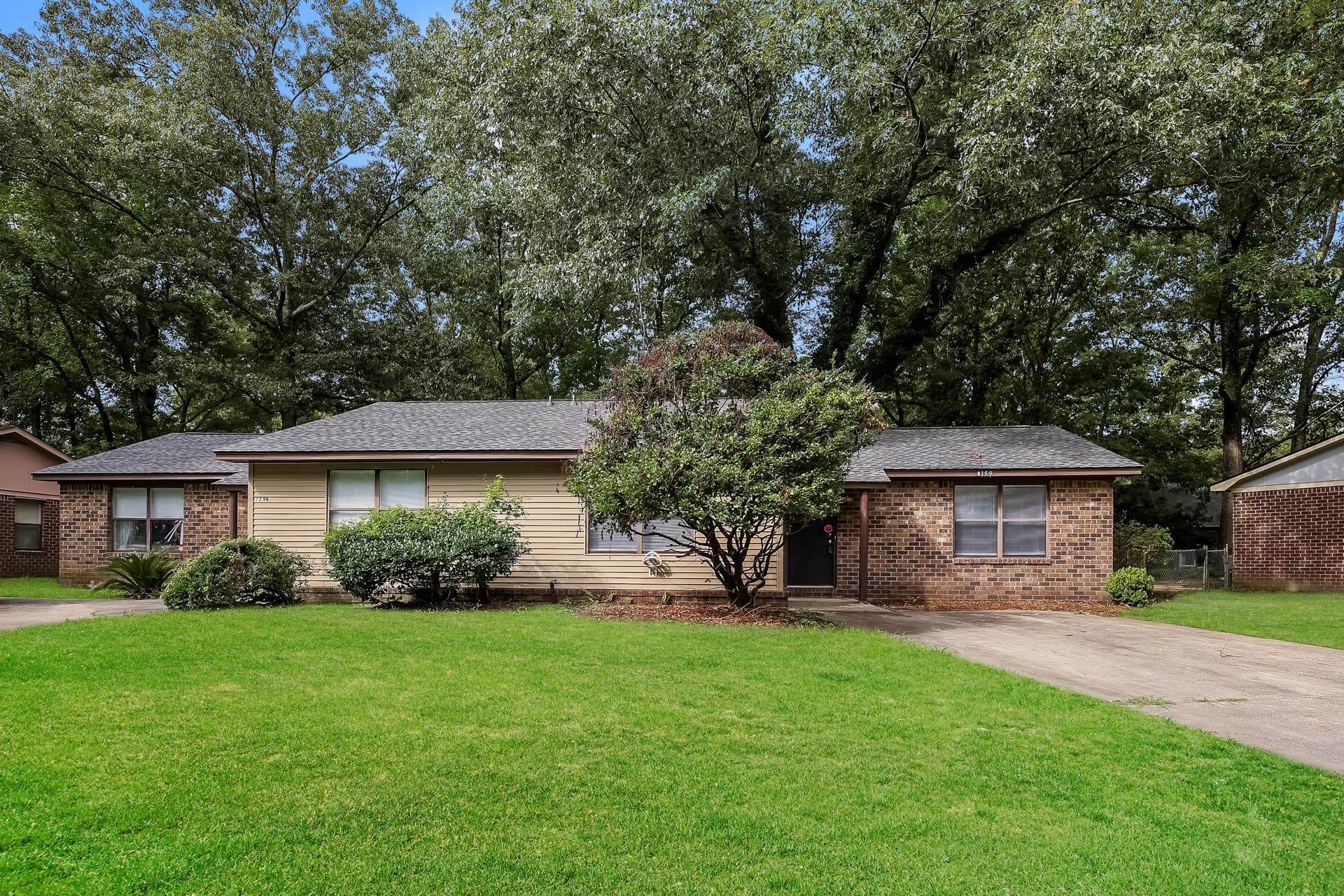 159 Hummingbird Avenue Unit B