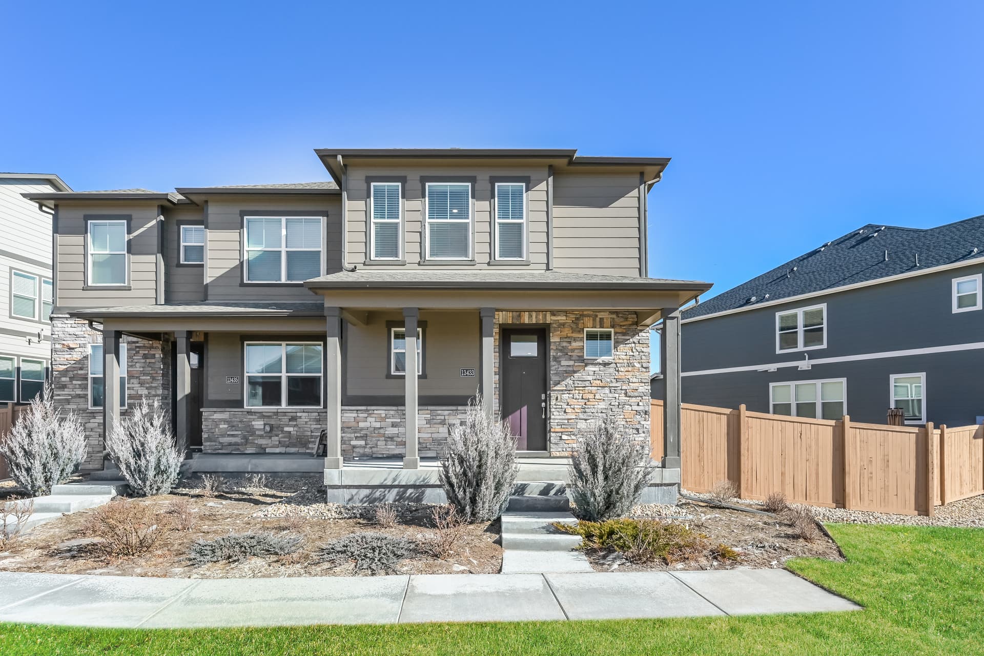 13417 Oneida Ln
